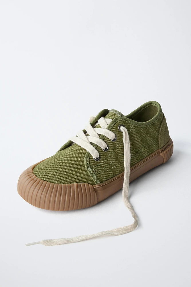 BAREFOOT COMFORT SNEAKERS