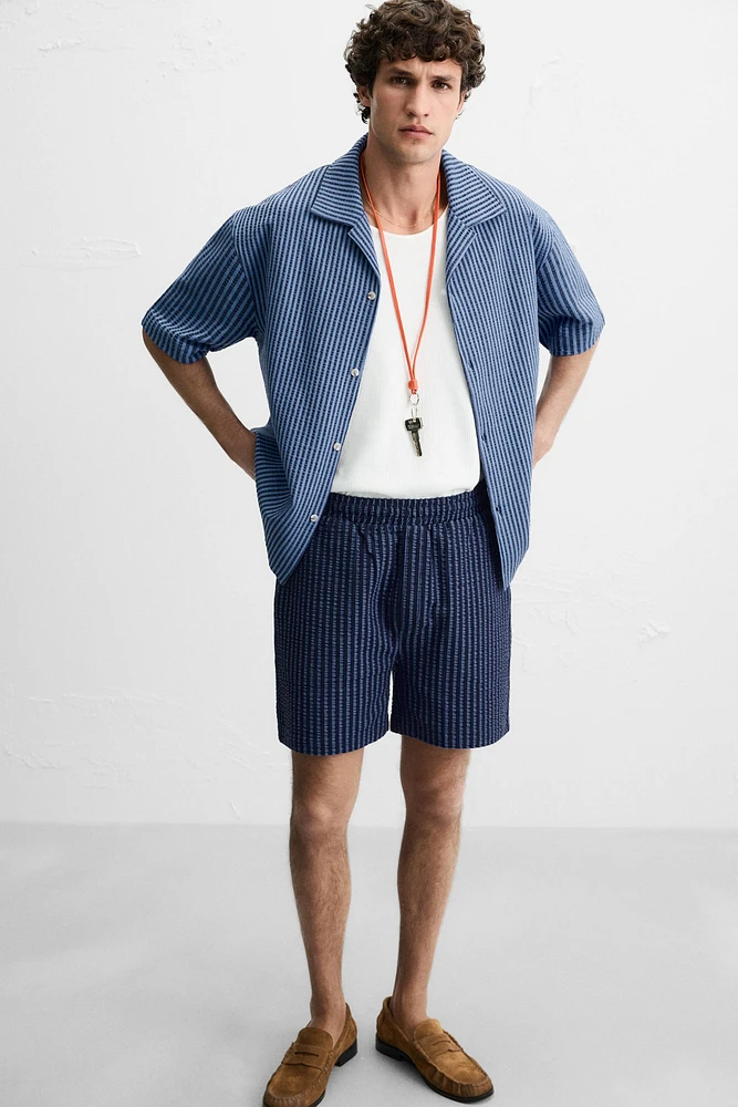 BERMUDA RELAXED FIT SEERSUCKER