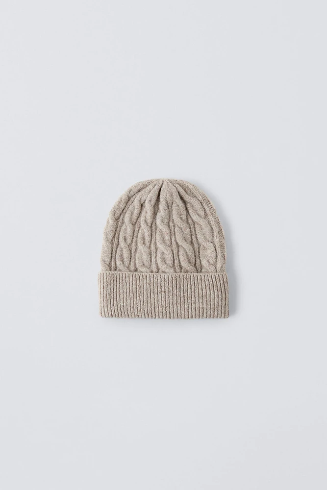 CABLE KNIT HAT SKI COLLECTION