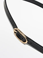 Leather belt with oval buckle