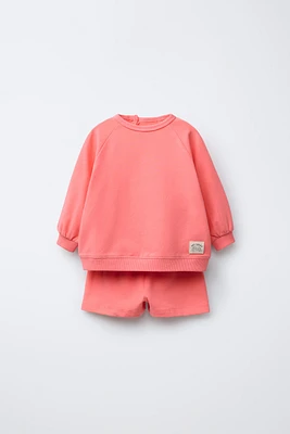 SWEATSHIRT AND BERMUDA SHORTS SET WITH LABEL