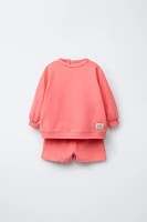 SWEATSHIRT AND BERMUDA SHORTS SET WITH LABEL