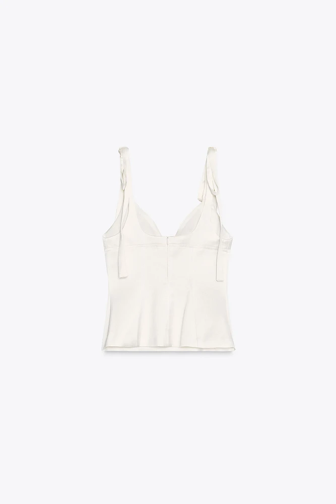 TOP SATINÉ LACETS