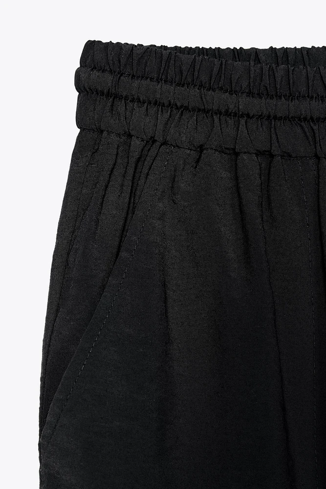 FLOWY JOGGER PANTS