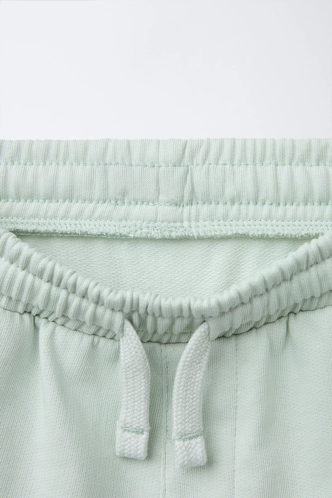 PLUSH JOGGING SHORTS