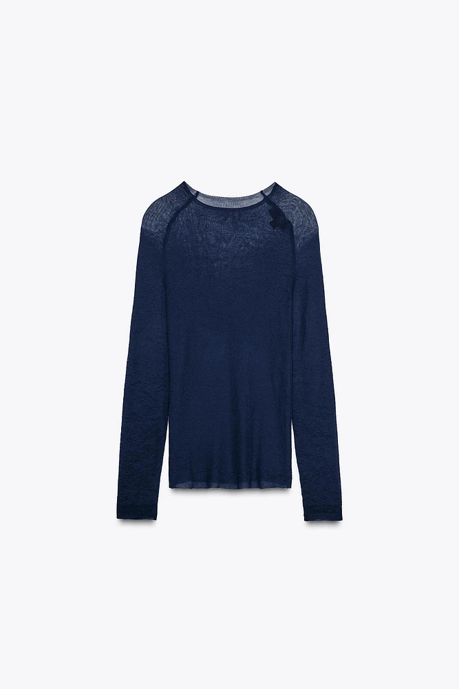 TOP EN MAILLE SEMI-TRANSPARENT