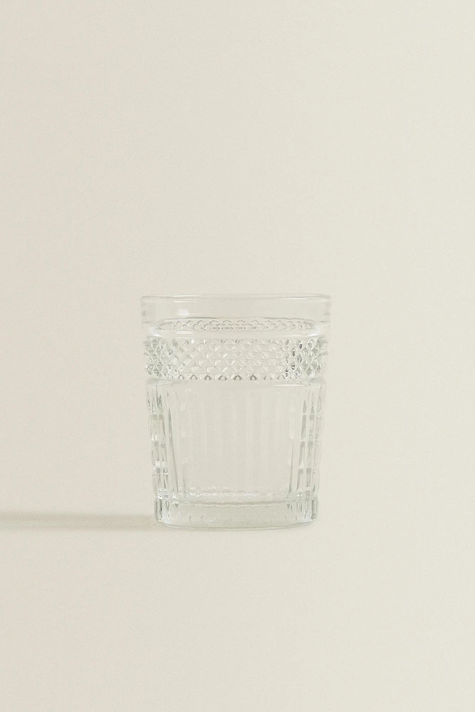 RAISED DESIGN GLASS TUMBLER