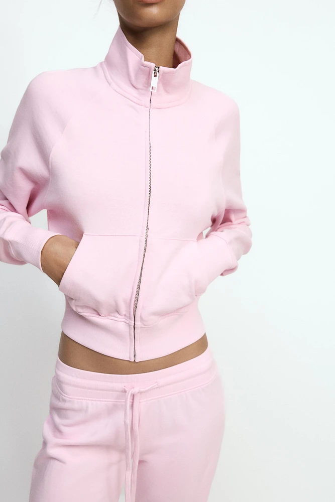 ZIP UP SWEATSHIRT