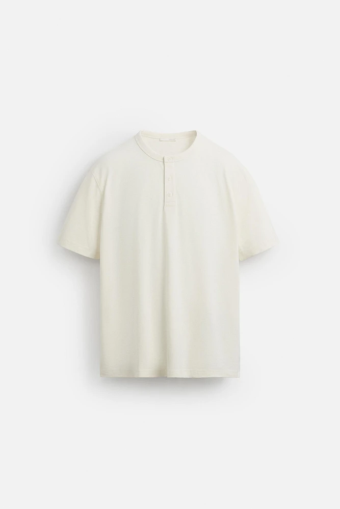 BUTTON NECK T-SHIRT