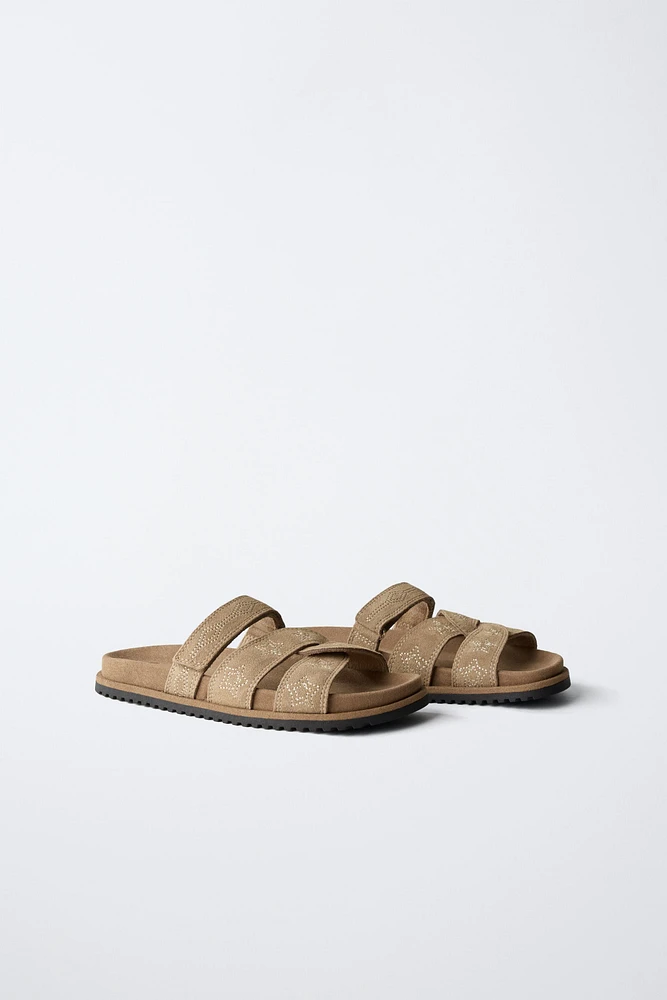 EMBROIDERED LEATHER SANDALS
