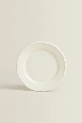 EARTHENWARE DESSERT PLATE WITH RAISED-DESIGN EDGE