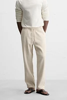 PANTALON EN JACQUARD À RAYURES