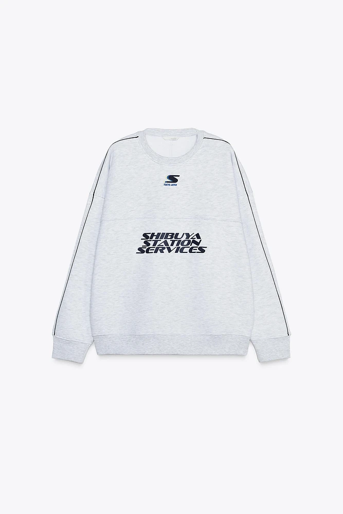 PIPING DETAIL TEXT SWEATSHIRT