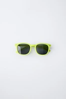 MOLDABLE SUNGLASSES