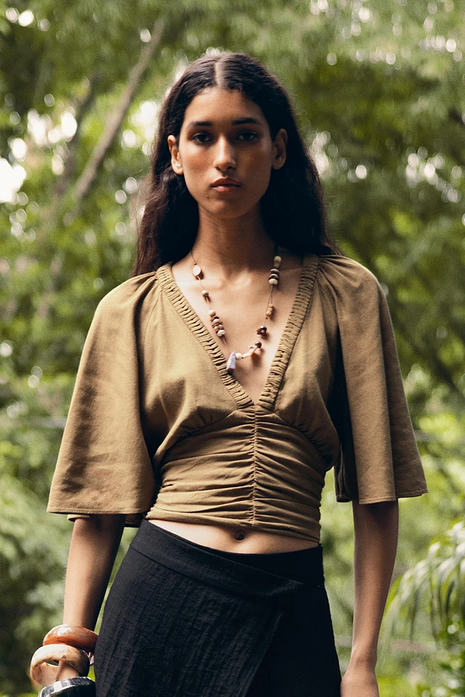 LINEN BLEND BLOUSE WITH RUFFLE SLEEVES
