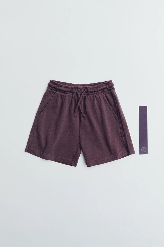 ENSEMBLE DE JOGGING T-SHIRT ET BERMUDA UNI