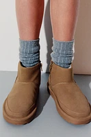 LOW ANKLE BOOTS