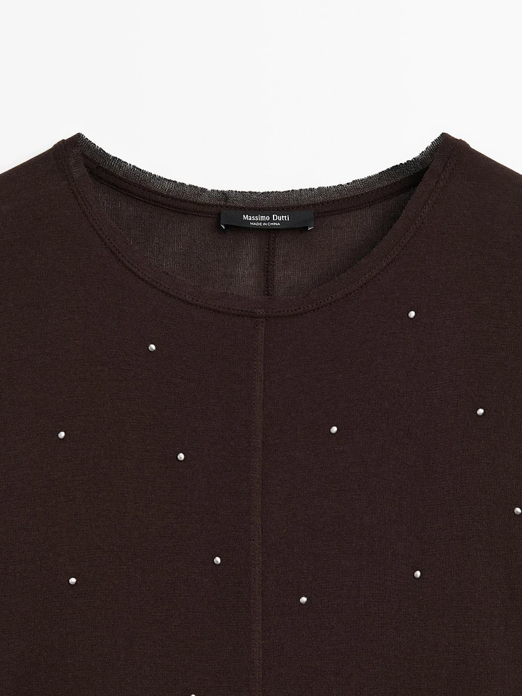 T-shirt with metal studs
