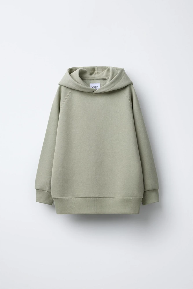 BASIC HOODIE