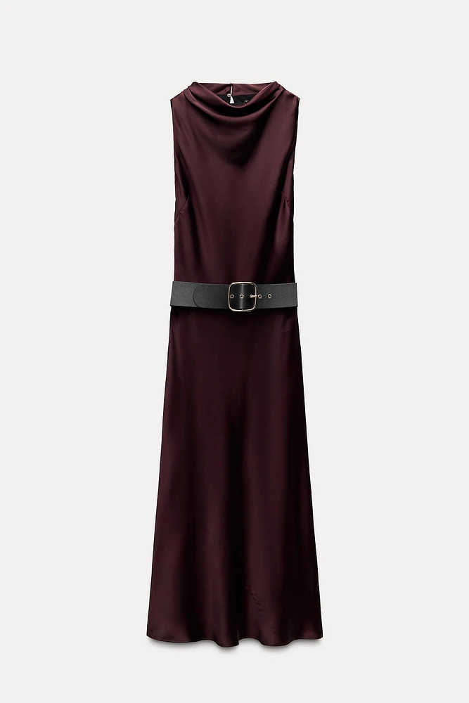 ROBE MI-LONGUE SATINÉE AVEC CEINTURE