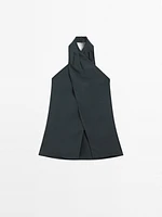 Halter neck back neckline top