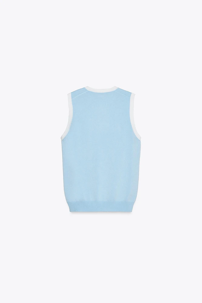 SLEEVELESS KNIT TOP