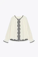 CHEMISE BRODERIES CONTRASTE