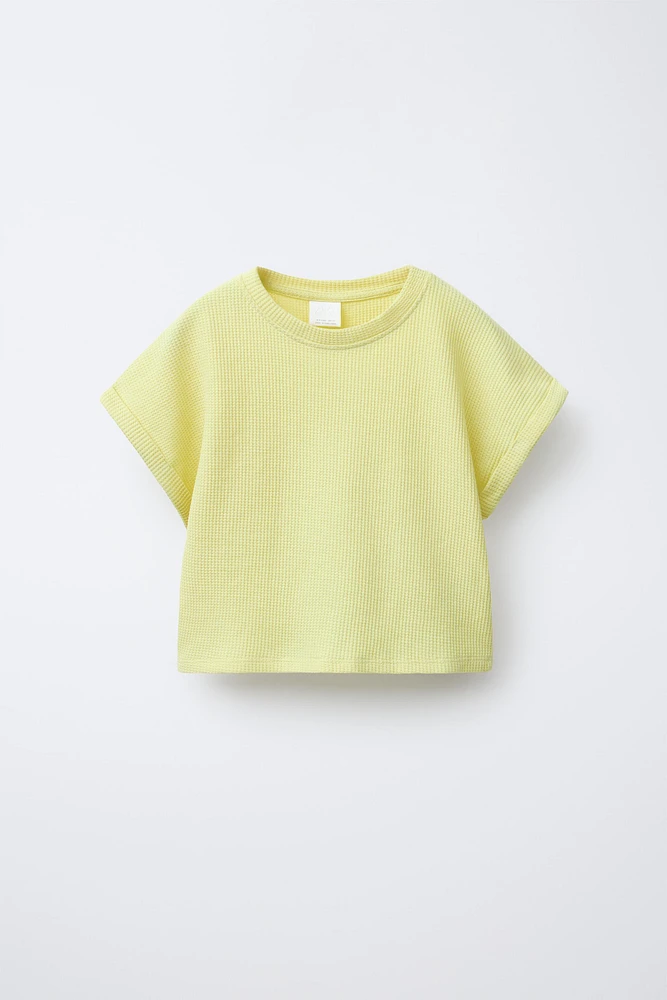 ENSEMBLE T-SHIRT ET BERMUDA GAUFRÉ