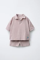 ENSEMBLE JOGGING POLO ET BERMUDA ÉPONGE ÉTIQUETTE