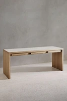 DESK 02