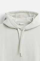 BASIC HOODIE SWEATSHIRT