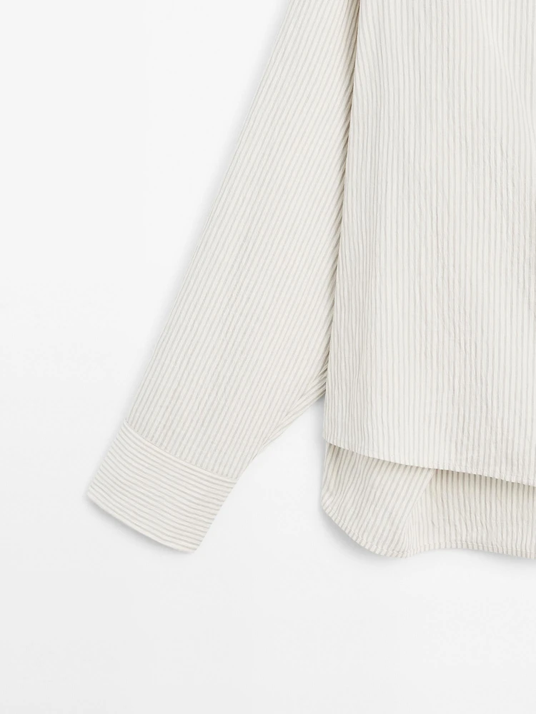 Chemisier fluide avec plastron boutonné