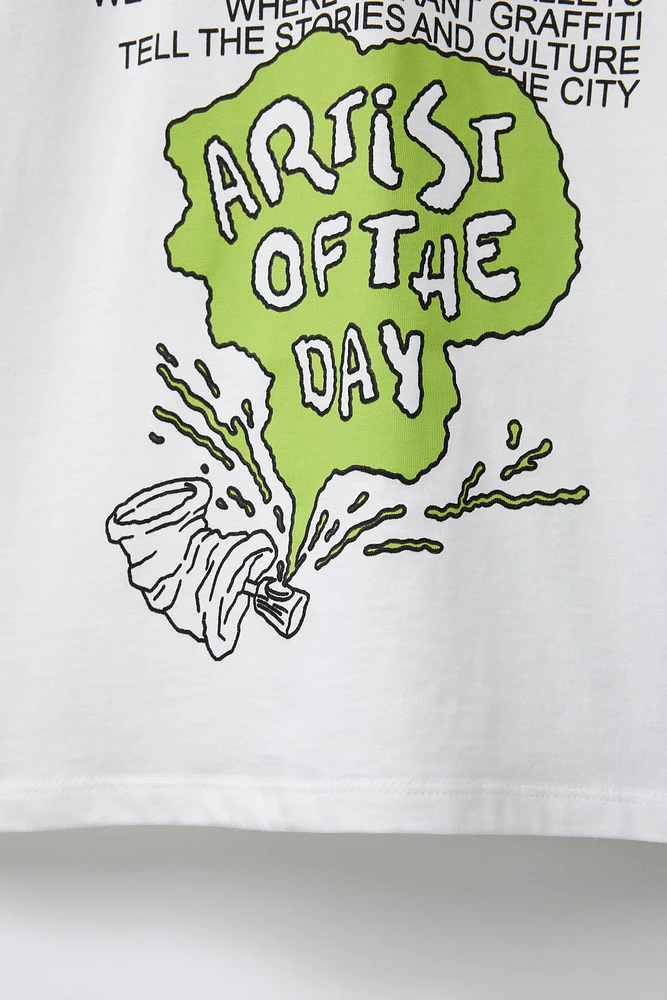 T-SHIRT WITH RAISED PRINT