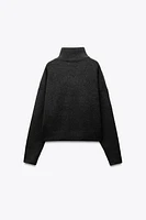 BASIC KNIT SOFT SWEATER