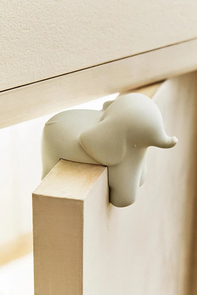 CALE-PORTE ÉLÉPHANT ENFANT
