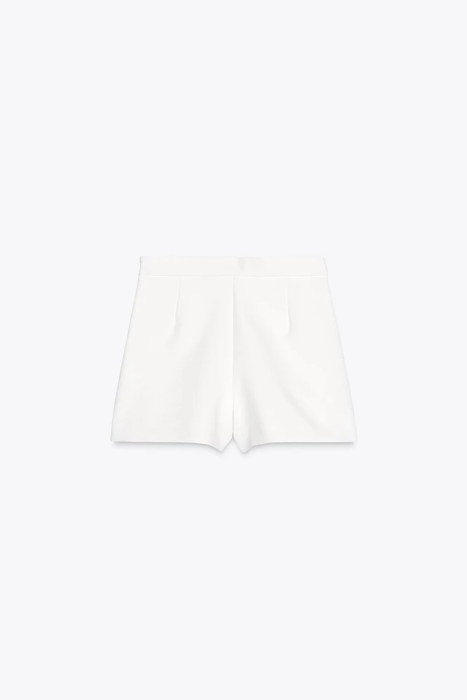 JUPE-SHORT À BOUTONS