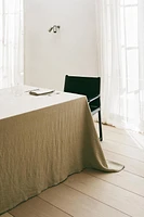 TABLECLOTH 01