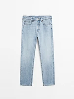 Tapered fit jeans