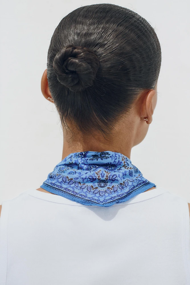 COWBOY RING BANDANA