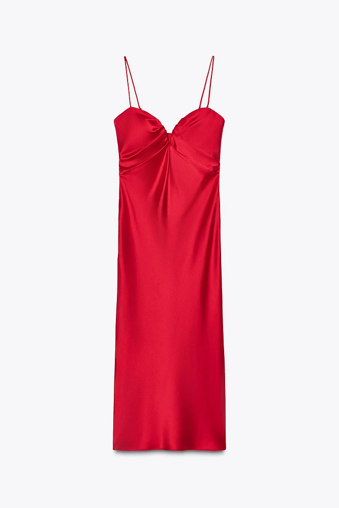 ROBE MI-LONGUE SATINÉE AVEC DÉCOLLETÉ EN CŒUR