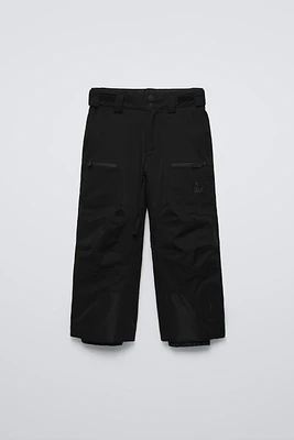 WINDPROOF AND WATER REPELLENT PANTS SKI COLLECTION