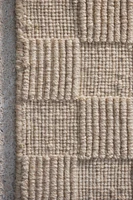 RUG 01