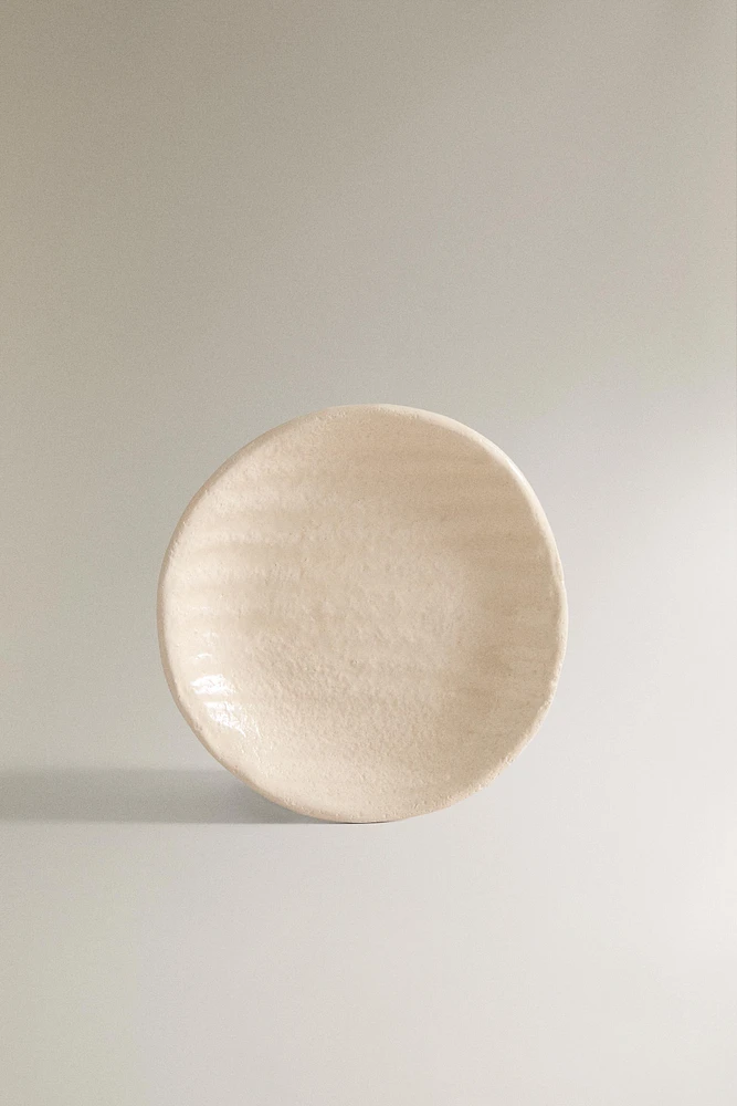 TEXTURED CERAMIC SOAP DISH