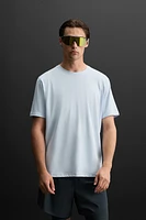 T-SHIRT PERFORÉ IMPRIMÉ