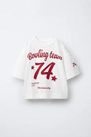T-SHIRT À INSCRIPTION ET NUMÉRO