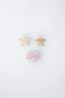 LOT DE TROIS PINCES COQUILLAGE ET ÉTOILES