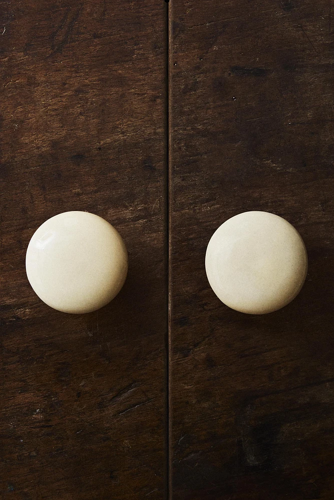 CERAMIC IVORY KNOB (SET OF 2)