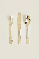 3-PIECE FLATWARE SET WITH DECORATIVE ENGRAVED DESIGN