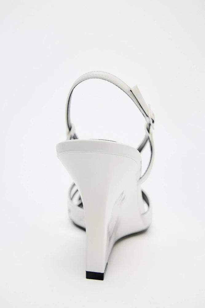 PATENT-EFFECT WEDGE