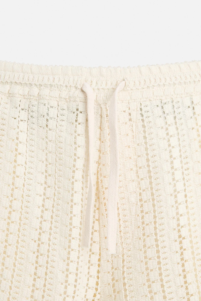 BERMUDA À TEXTURE CROCHET